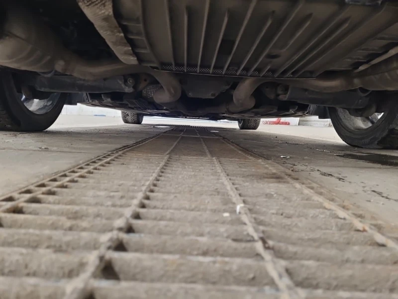 Mercedes-Benz C 43 AMG * CARFAX * БЕЗ ПЪРВОНАЧАЛНА ВНОСКА, снимка 15 - Автомобили и джипове - 52998848