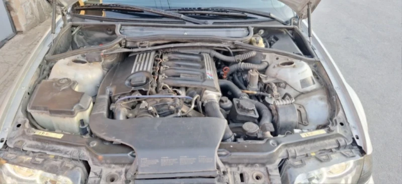 BMW 330 Е46, снимка 9 - Автомобили и джипове - 53478724