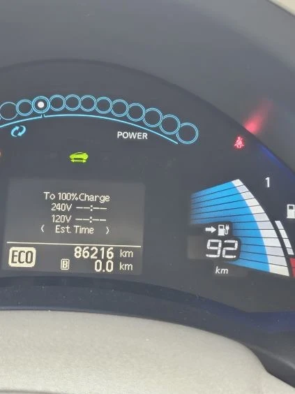 Nissan Leaf  Zero emission  - изображение 8
