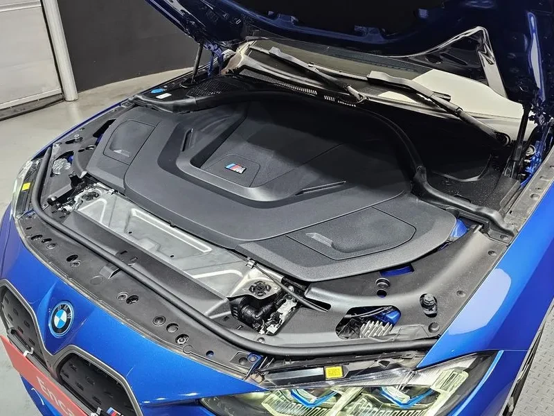 BMW i4 M50, снимка 6 - Автомобили и джипове - 55044490