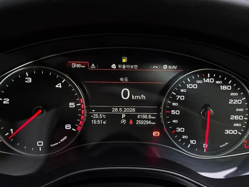 Audi A6 2.0 TDI, снимка 8 - Автомобили и джипове - 55048121
