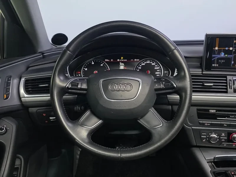 Audi A6 2.0 TDI, снимка 12 - Автомобили и джипове - 55048121