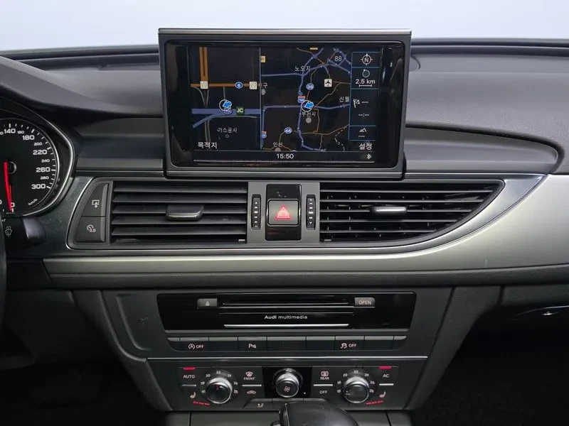 Audi A6 2.0 TDI, снимка 13 - Автомобили и джипове - 55048121
