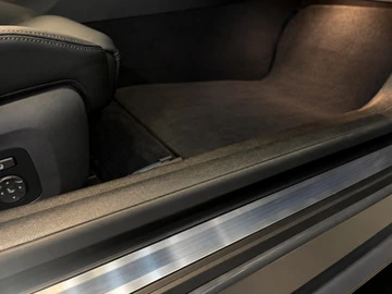 BMW M4 COMPETITION/xDrive/360/HUD/CARBON/LASER/ | Mobile.bg � ����������� 12