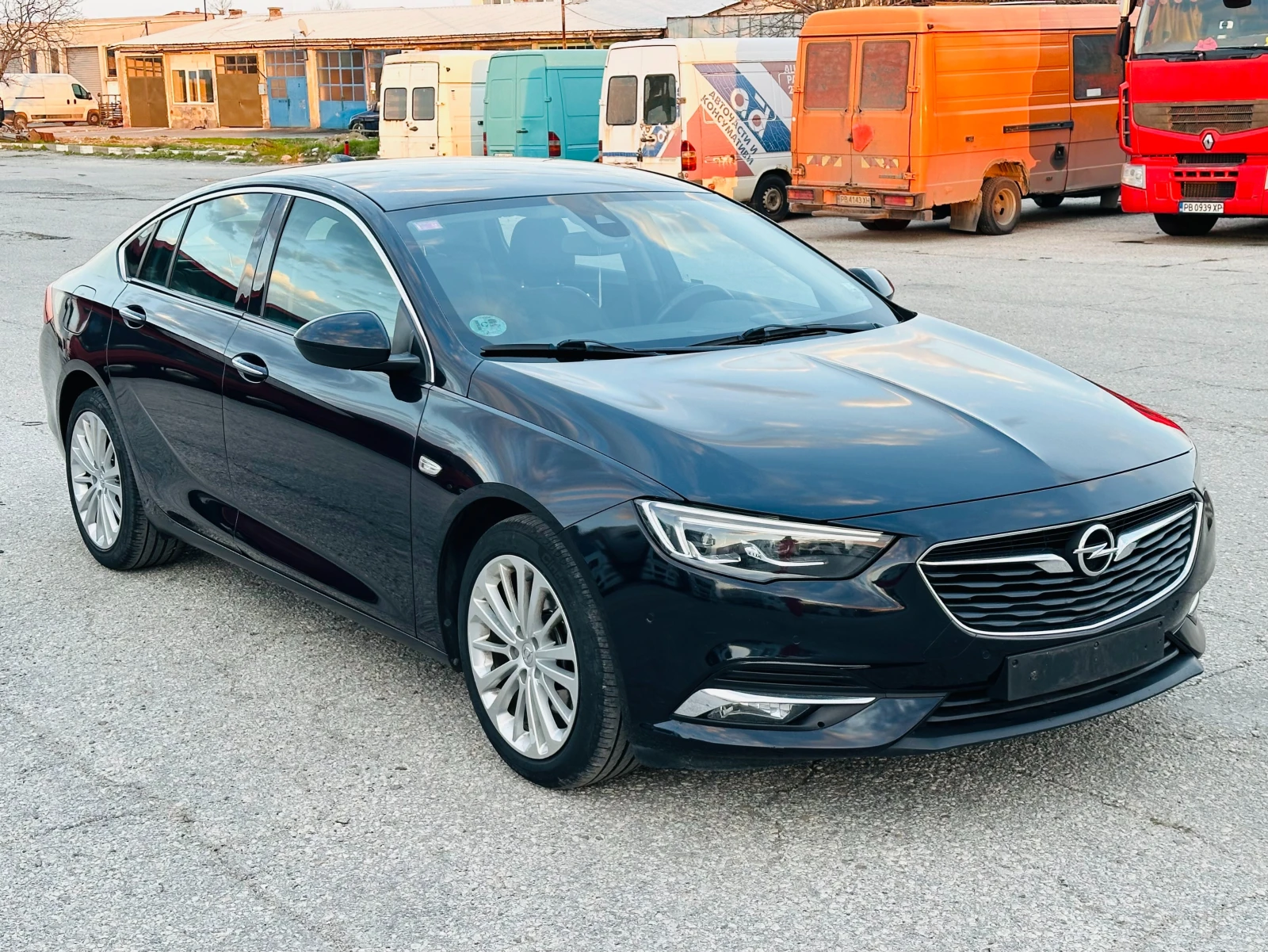 Opel Insignia 1.6 CDTI, снимка 1