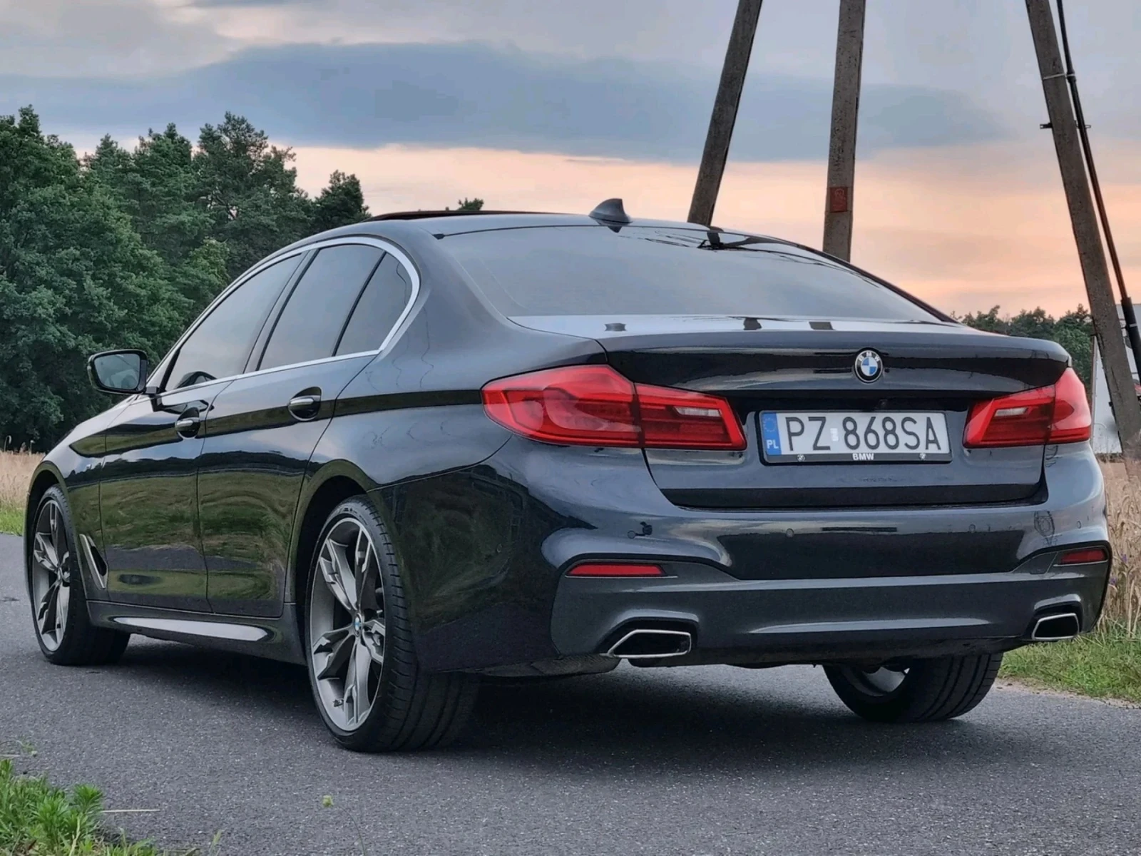 BMW 540 M40i Xdrive M Performance  | Mobile.bg — изображение 13