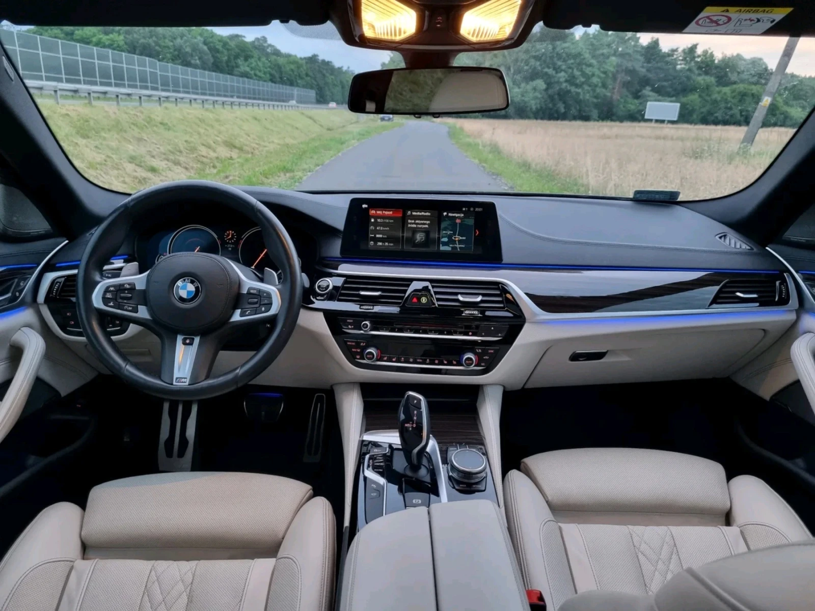 BMW 540 M40i Xdrive M Performance  | Mobile.bg — изображение 11