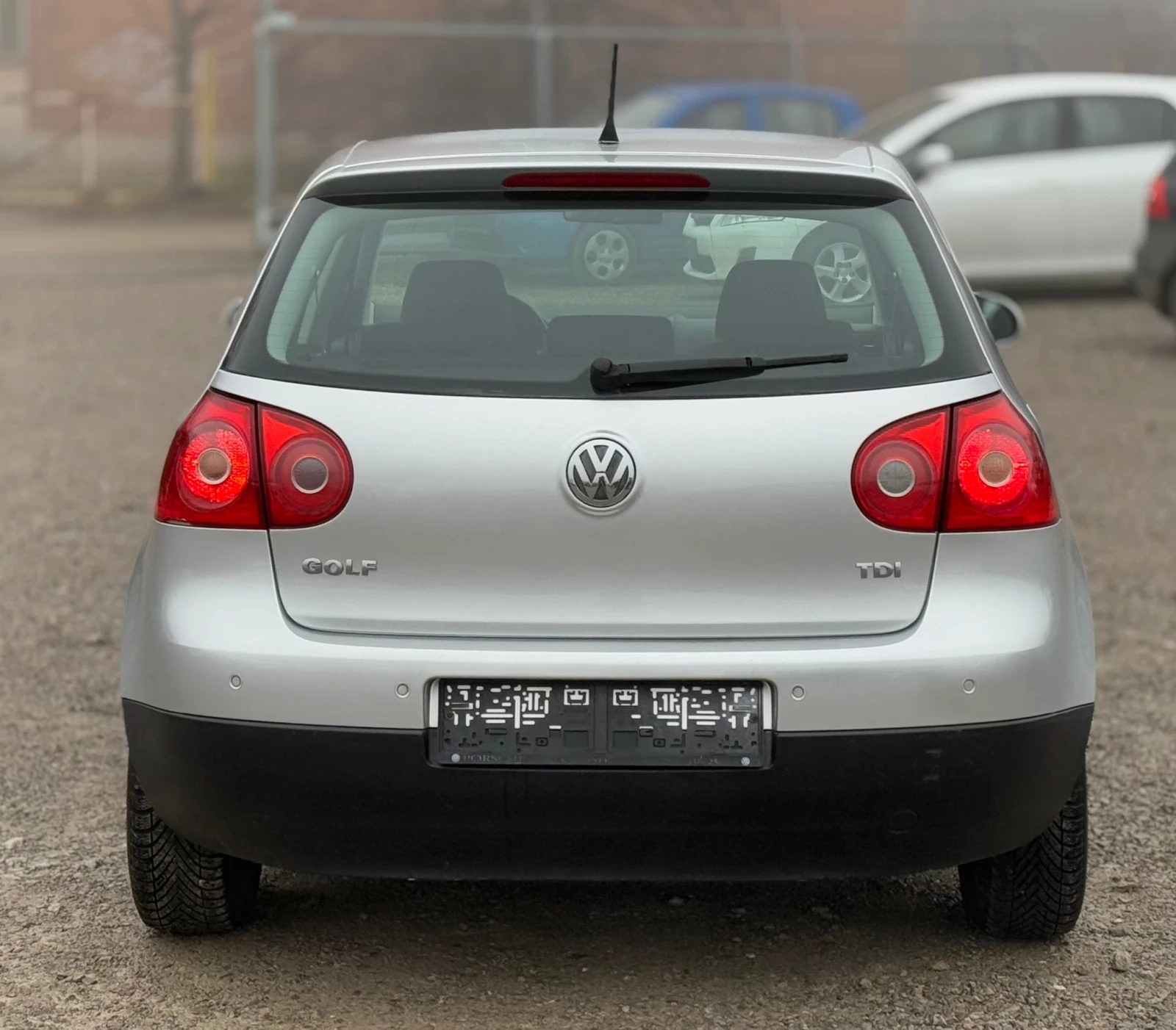 VW Golf 1.9TDi 105к.с * Климатроник*  - изображение 5