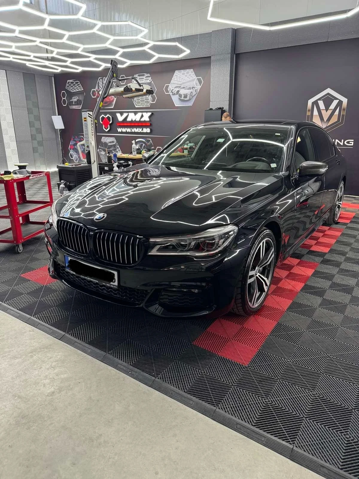 BMW 750 750i L - изображение 2