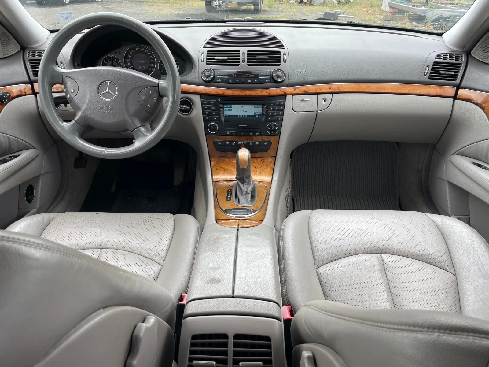 Mercedes-Benz E 220 2.2 cdi - изображение 3