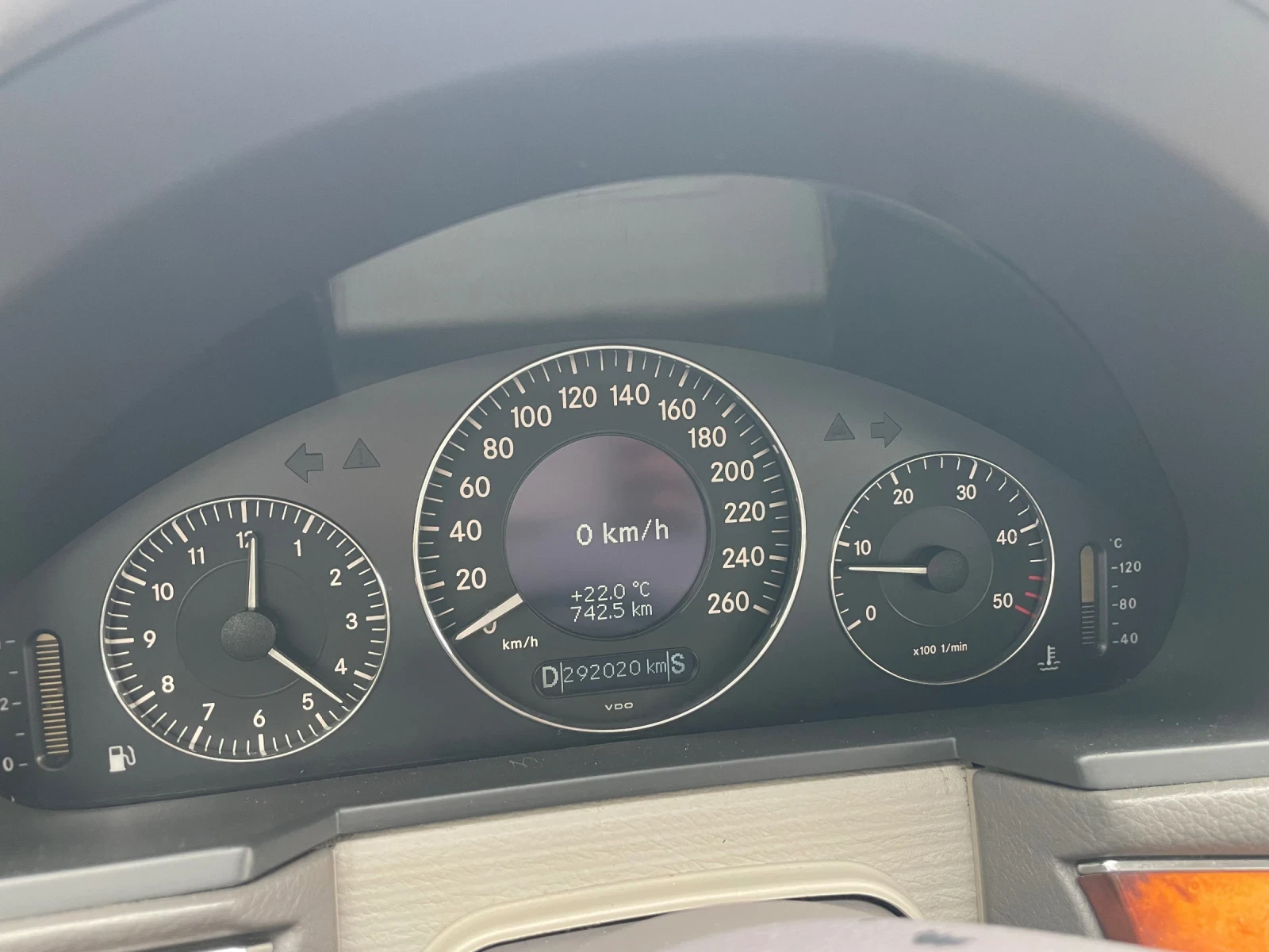 Mercedes-Benz E 220 2.2 cdi - изображение 7