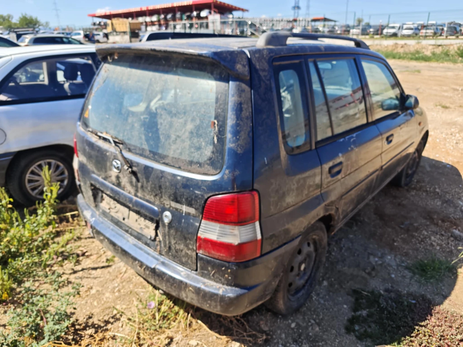 Mazda Demio 1.3 - изображение 3