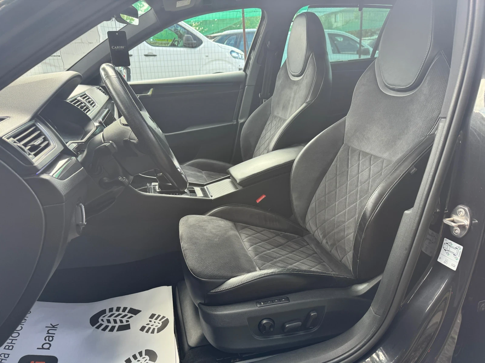 Skoda Superb 2.0T 4x4 280кс. SportLine - изображение 10