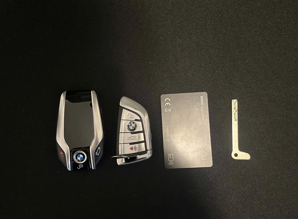 BMW 850 * xDrive * CARFAX * ������ �����* SMART KEY*  | Mobile.bg � ����������� 10