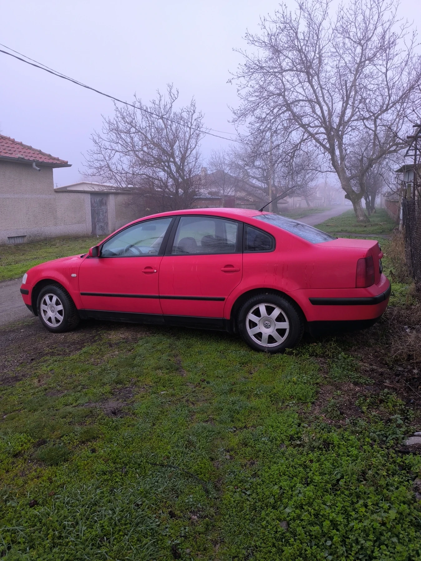 VW Passat, снимка 4 - Автомобили и джипове - 53624119