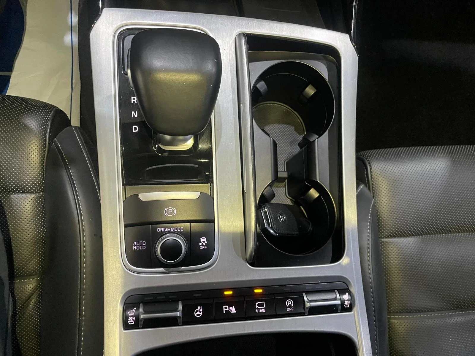 Kia Stinger 3.3 Turbo AWD ! GT !, снимка 17 - Автомобили и джипове - 54164141