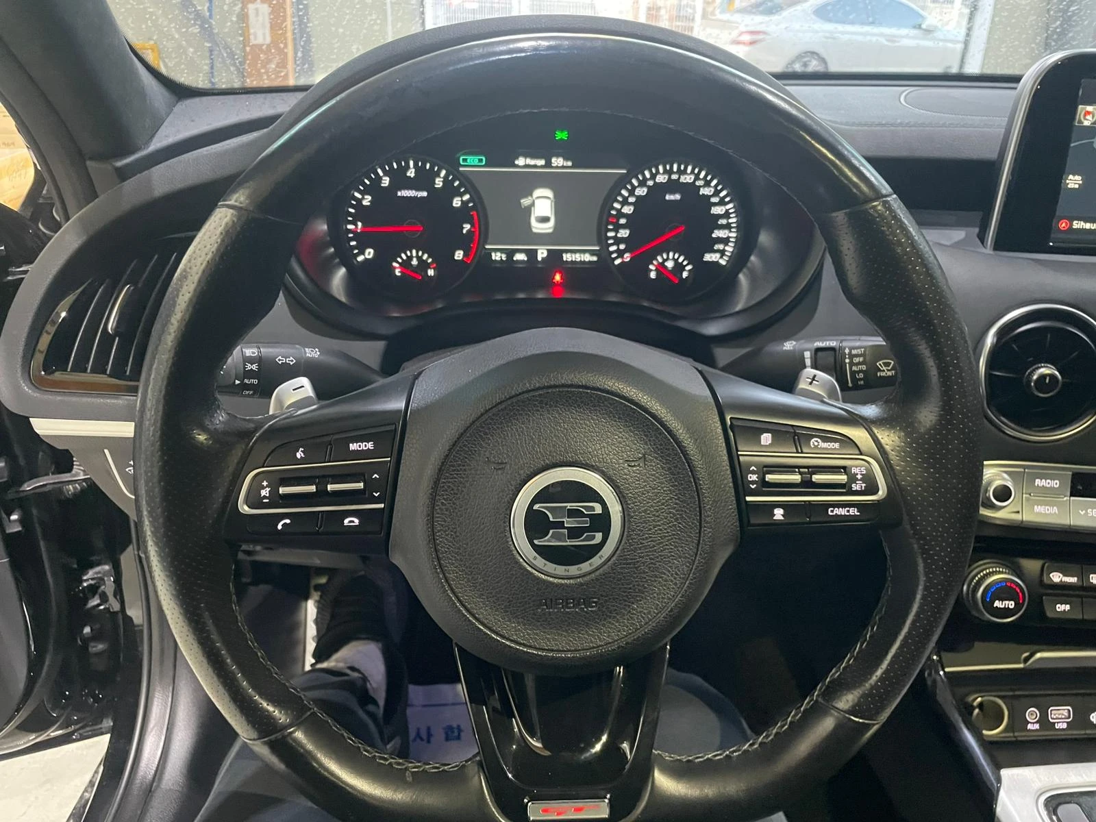 Kia Stinger 3.3 Turbo AWD ! GT !, снимка 15 - Автомобили и джипове - 54164141