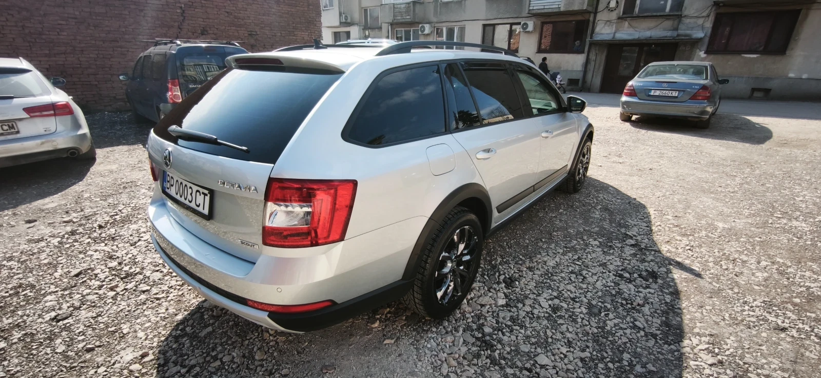 Skoda Octavia Scout, снимка 4 - Автомобили и джипове - 54294947