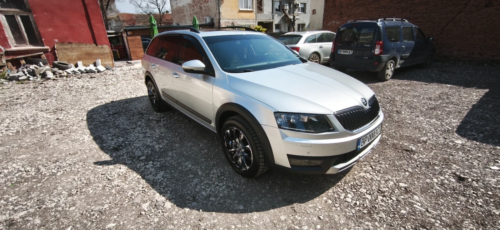Skoda Octavia Scout, снимка 2 - Автомобили и джипове - 54294947