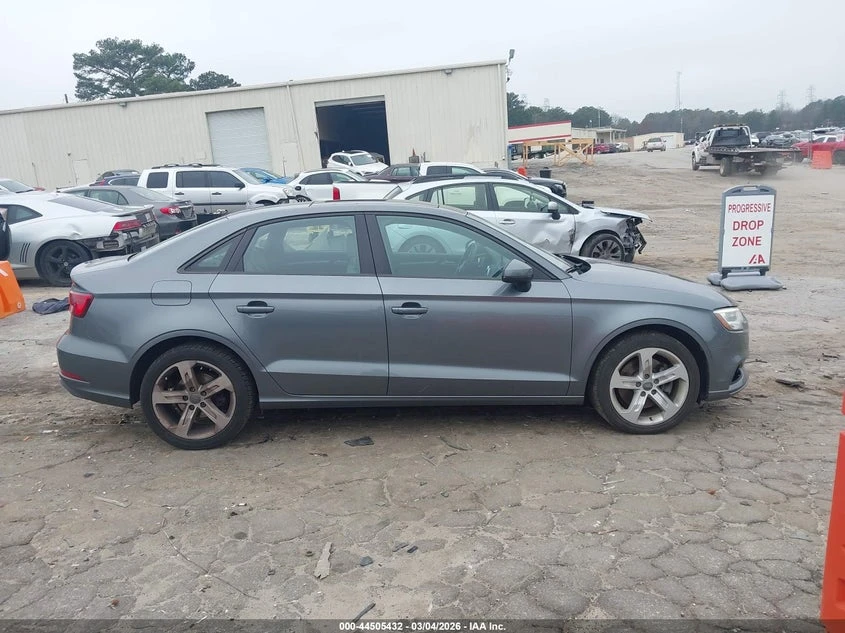 Audi A3 2.0l 2.0T Premium, снимка 13 - Автомобили и джипове - 54356618