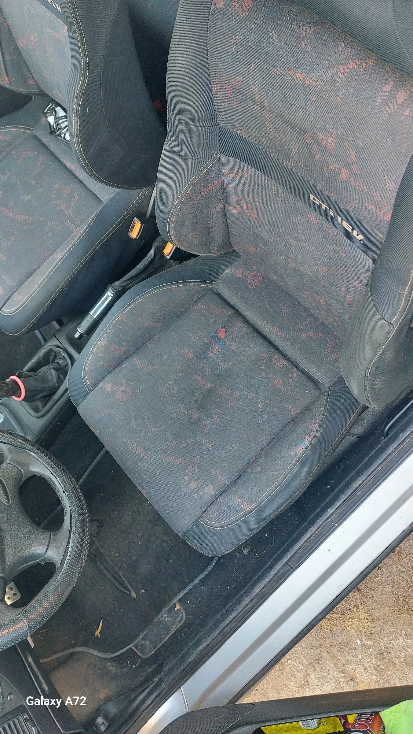 Seat Ibiza 1800, снимка 4 - Автомобили и джипове - 54360523