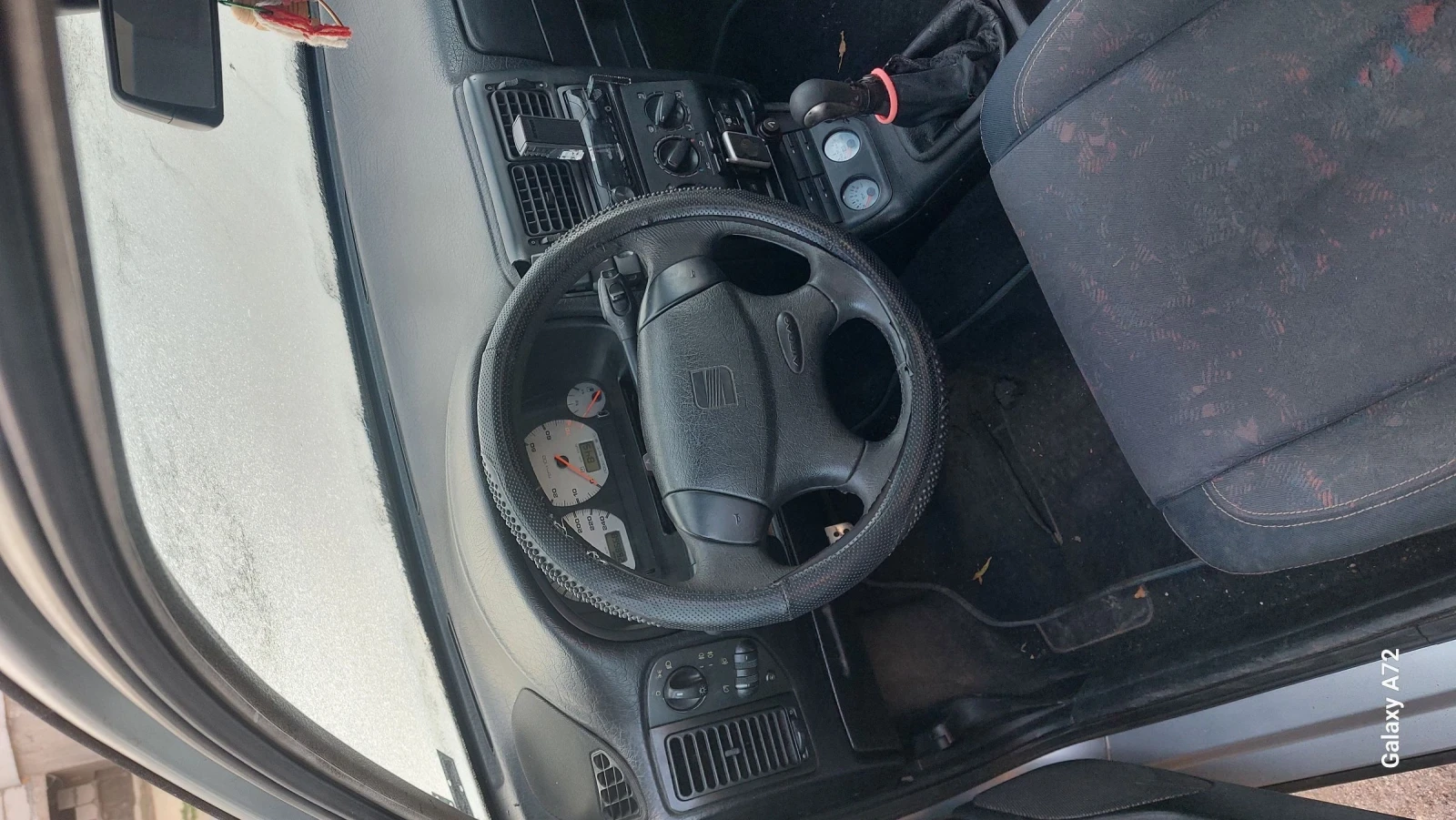 Seat Ibiza 1800, снимка 3 - Автомобили и джипове - 54360523