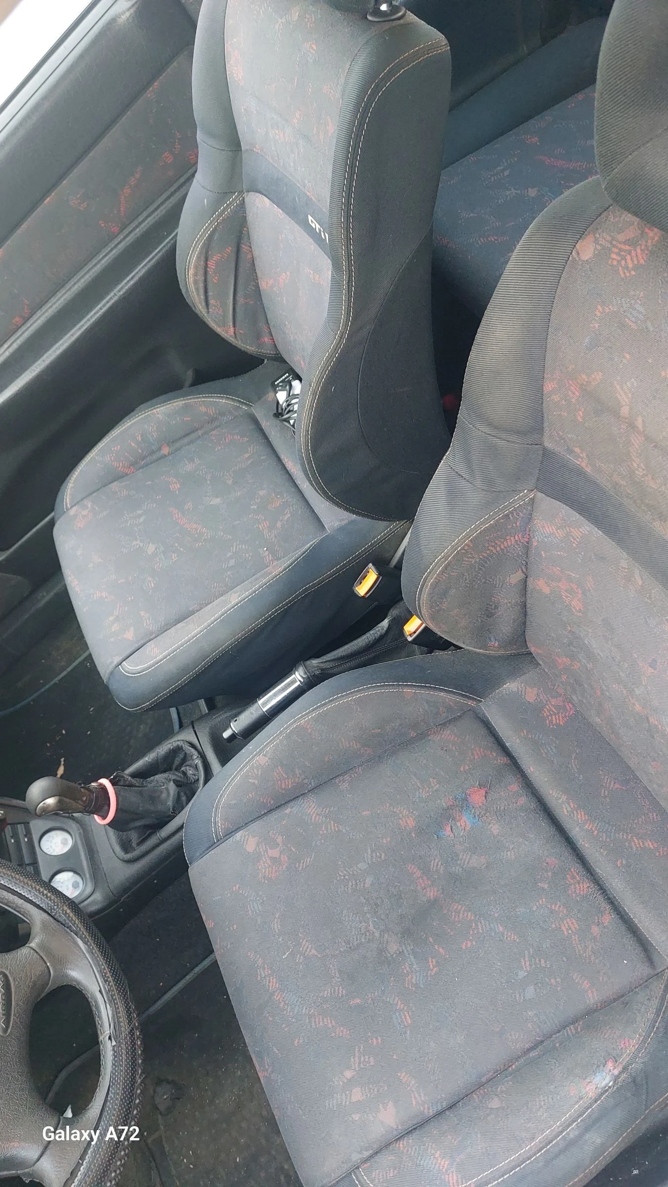 Seat Ibiza 1800, снимка 5 - Автомобили и джипове - 54360523