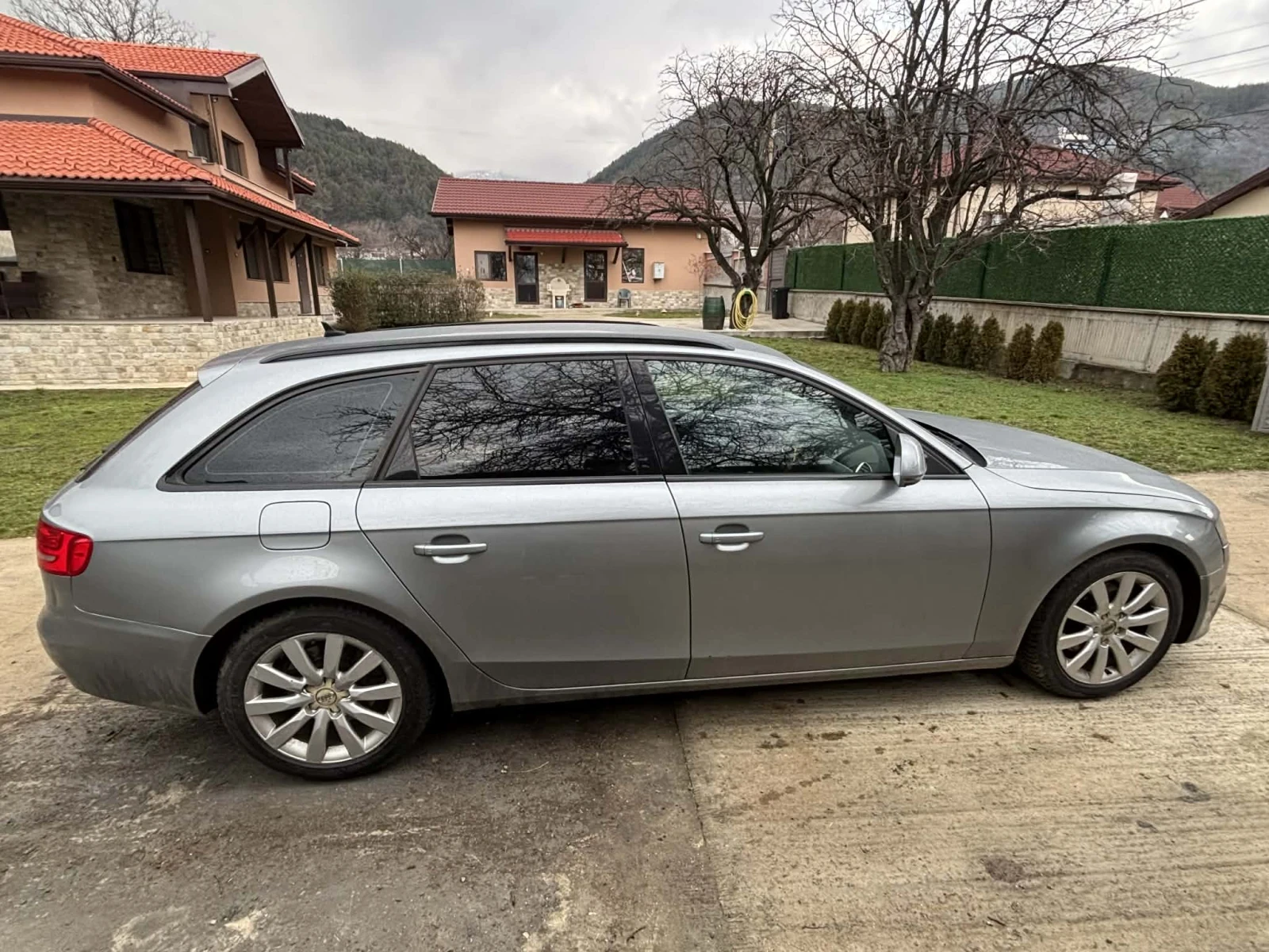 Audi A4, снимка 4 - Автомобили и джипове - 54372299