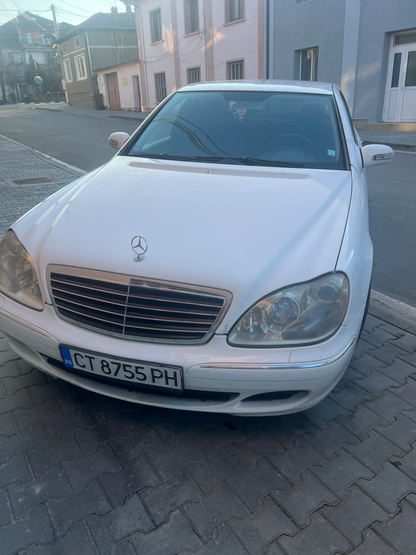 Mercedes-Benz 320 W220