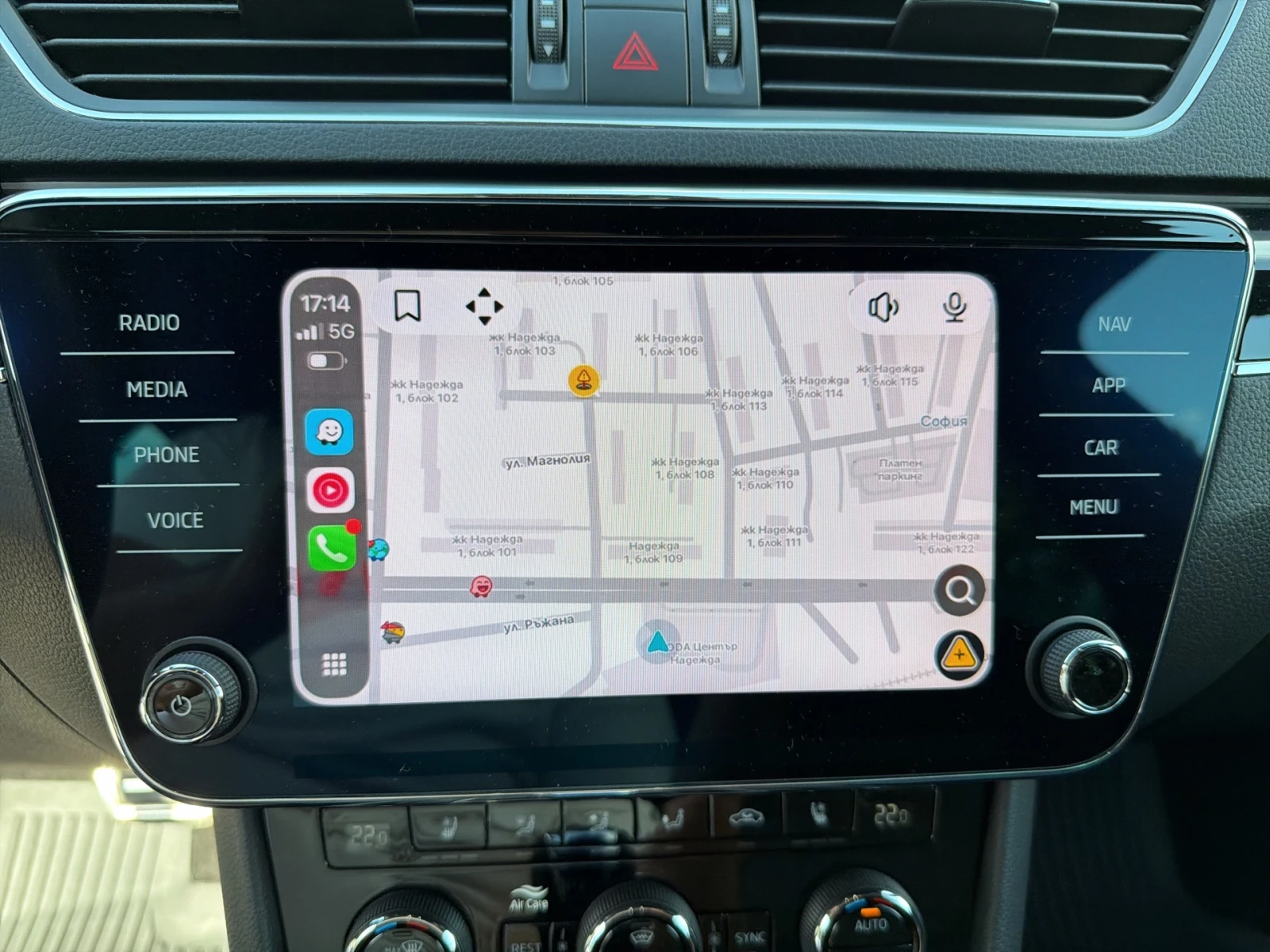 Skoda Superb 2.0TSI/7DSG/4x4, снимка 10 - Автомобили и джипове - 54870282