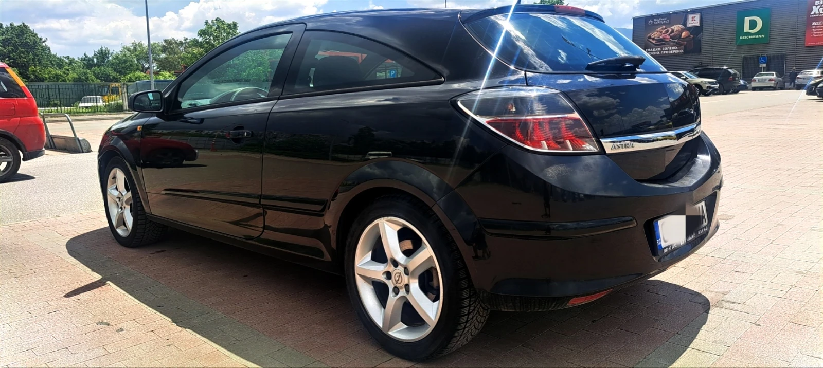 Opel Astra 1.7 GTC, снимка 9 - Автомобили и джипове - 54893493