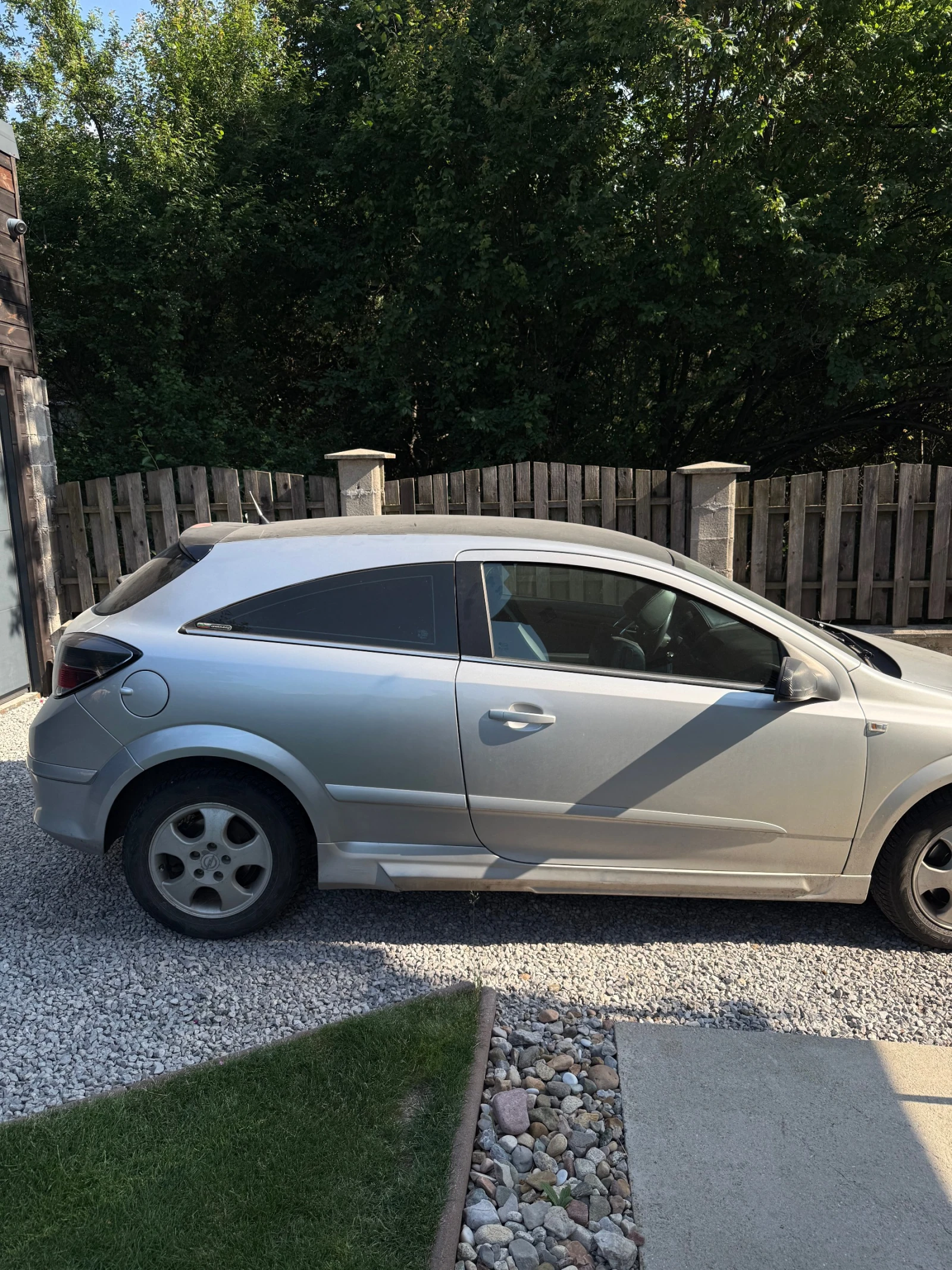 Opel Astra GTC OPC Line, снимка 4 - Автомобили и джипове - 55081791
