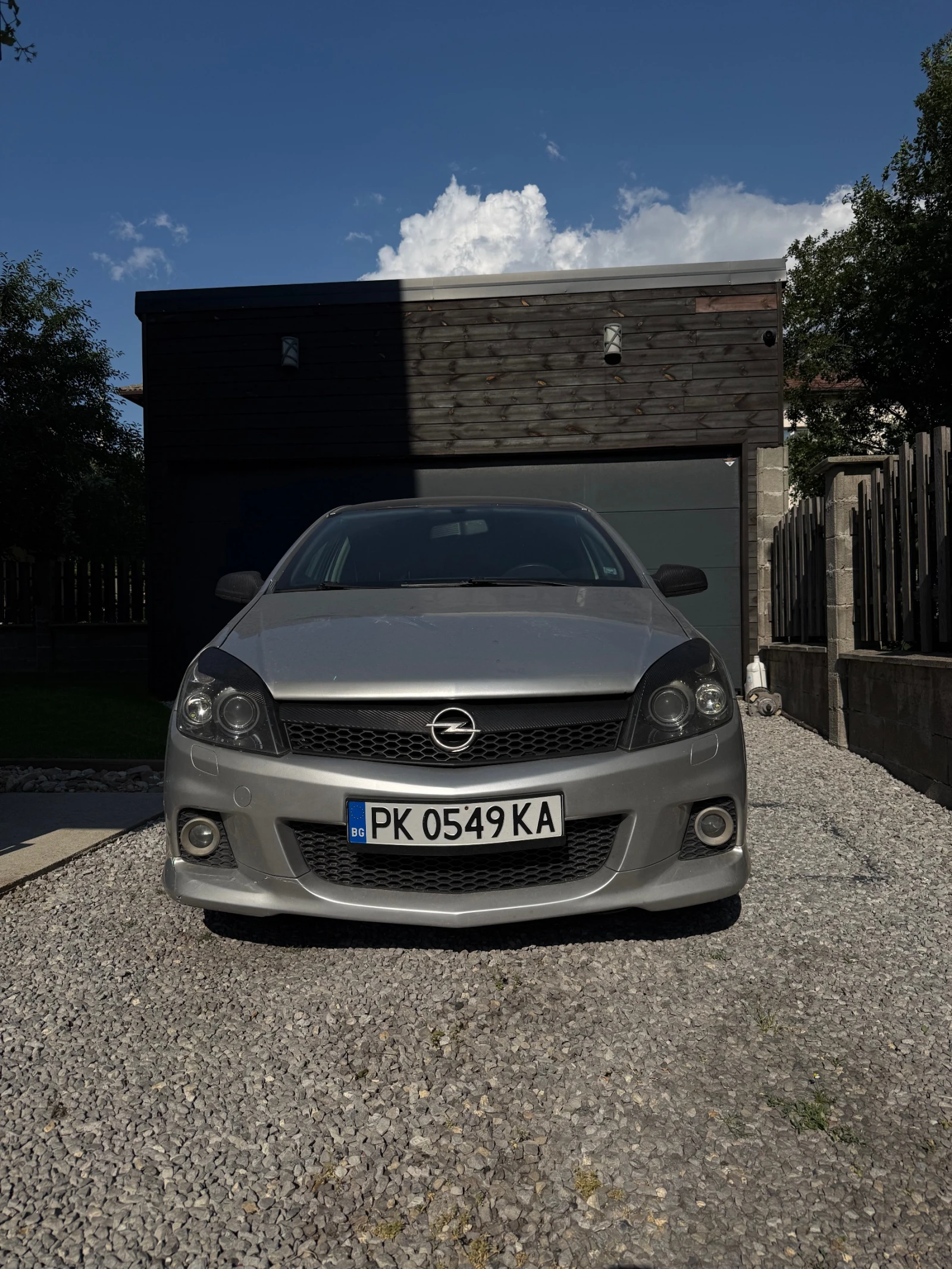 Opel Astra GTC OPC Line