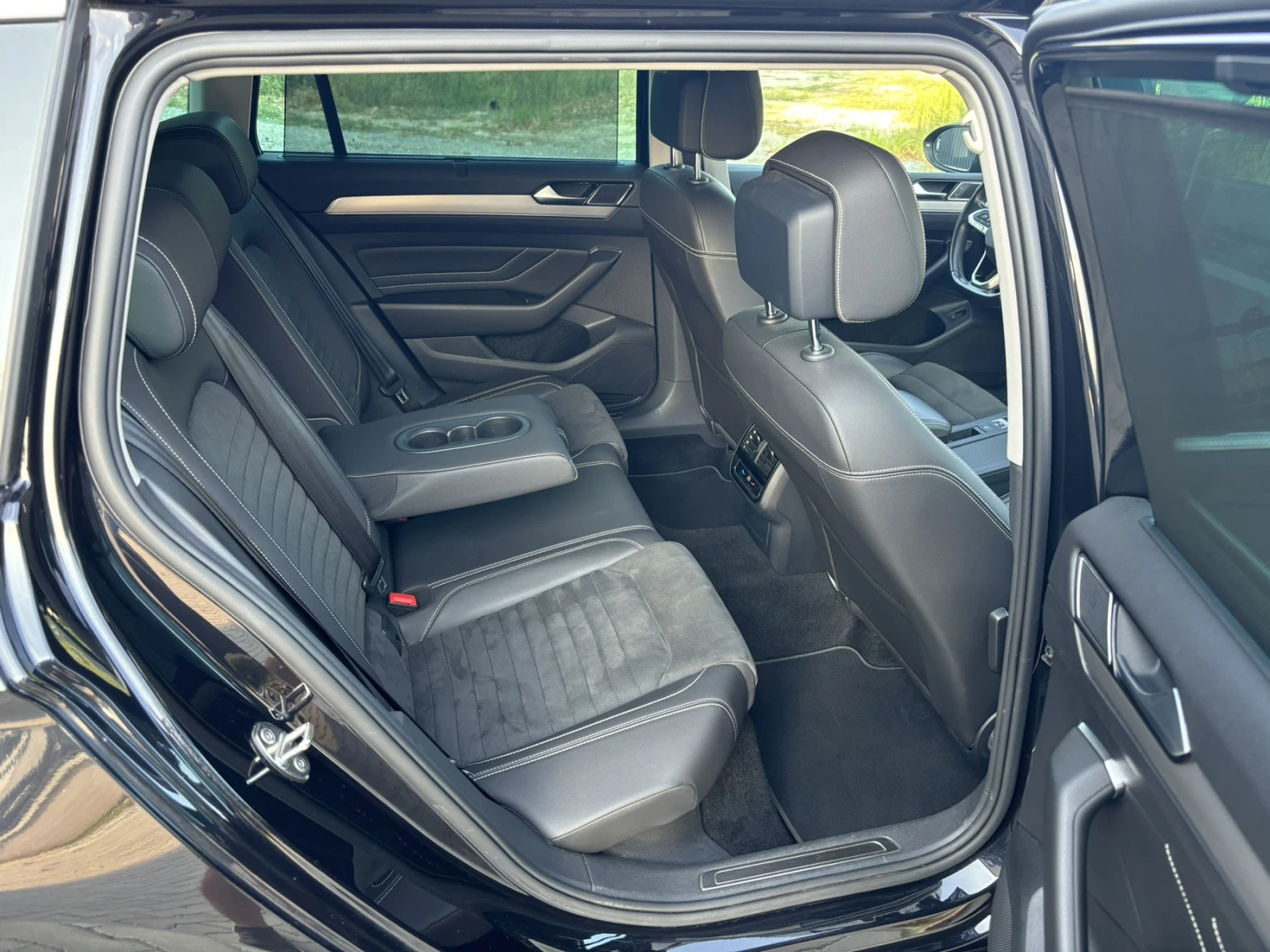 VW Passat Highline2.0TDI, снимка 15 - Автомобили и джипове - 55443385