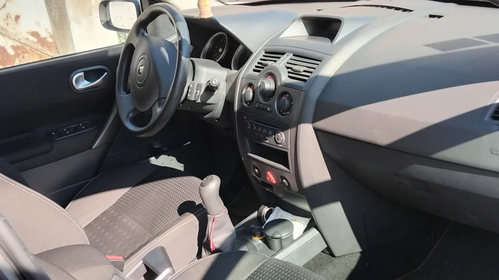 Renault Megane, снимка 4 - Автомобили и джипове - 55499432