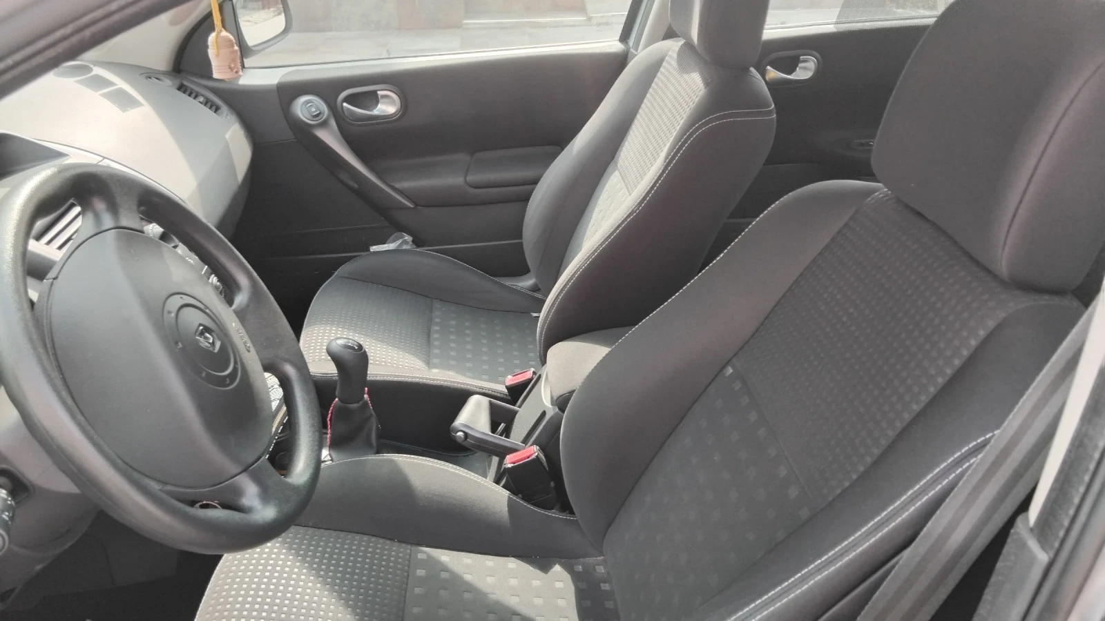 Renault Megane, снимка 5 - Автомобили и джипове - 55499432