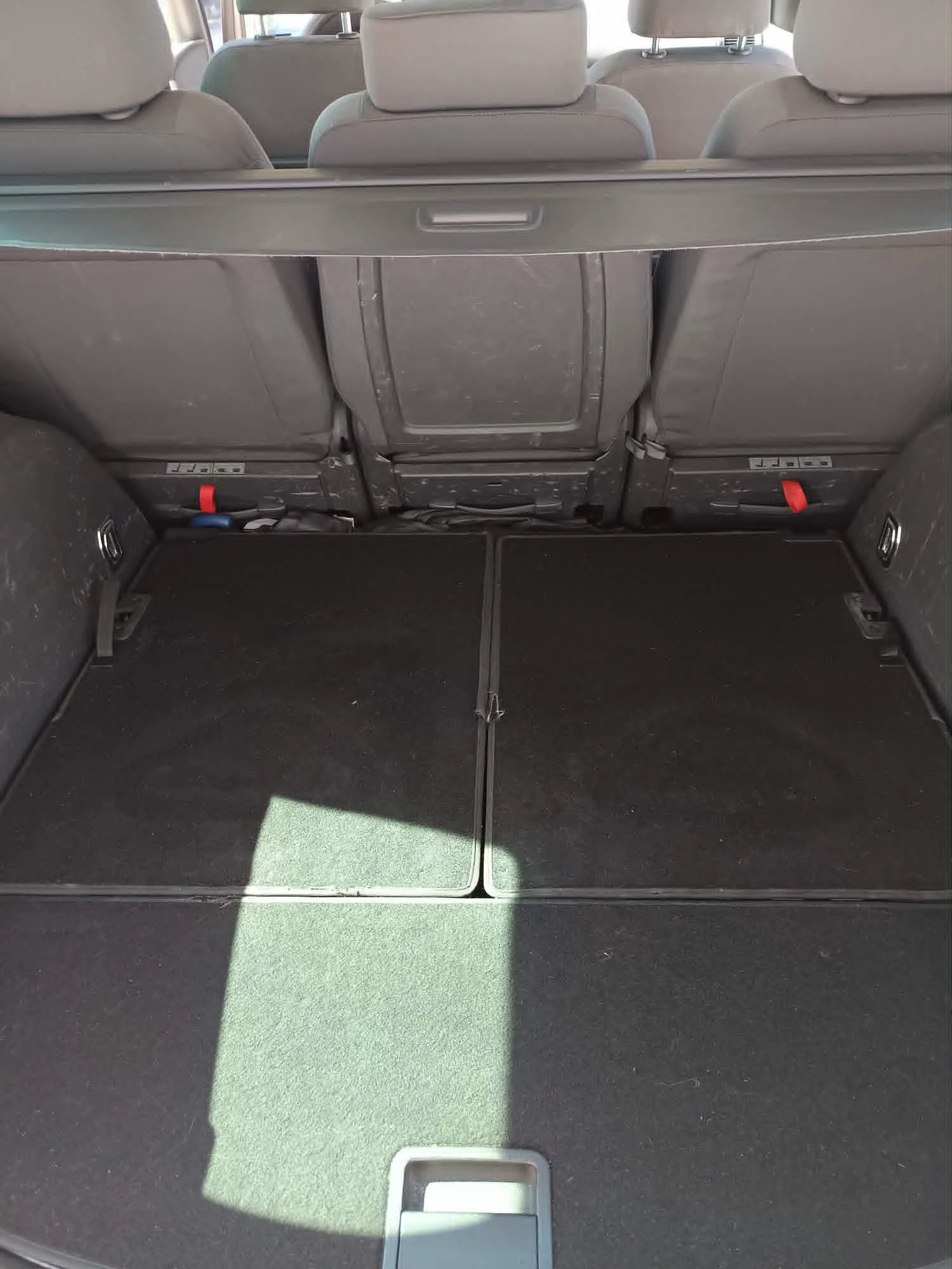 VW Touran КОМЕНТАР , снимка 5 - Автомобили и джипове - 55613303