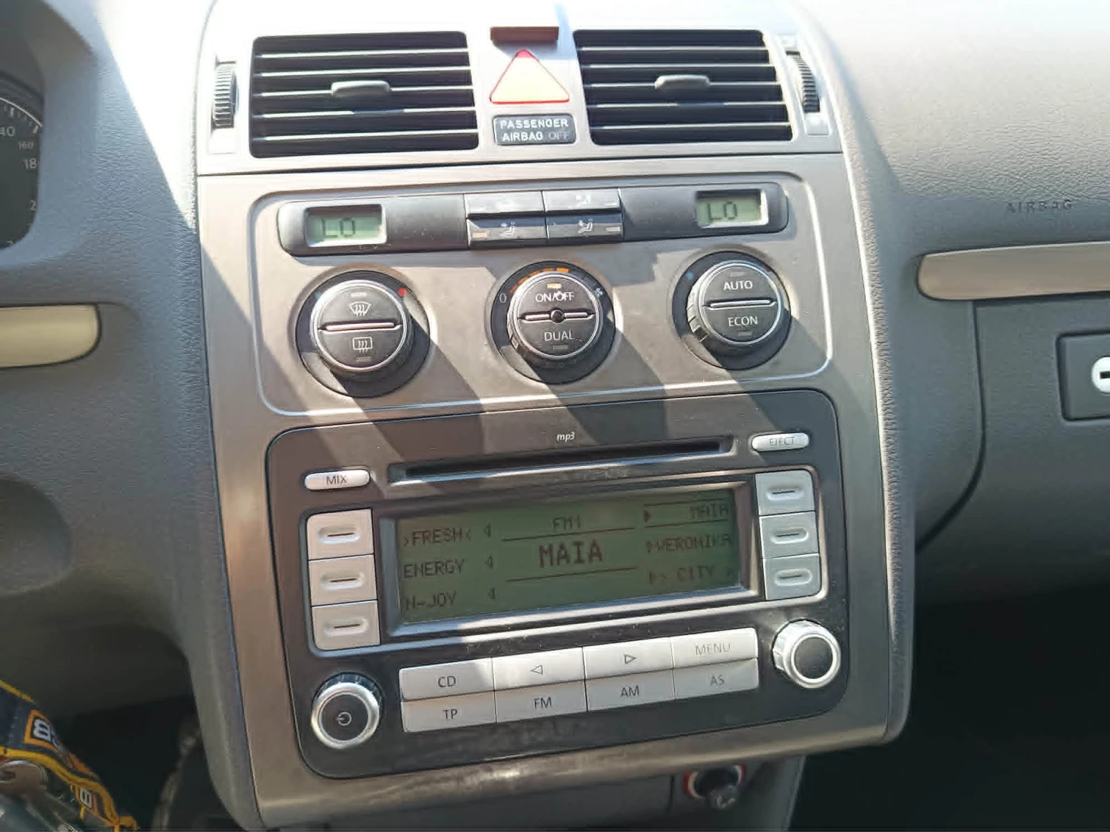 VW Touran КОМЕНТАР , снимка 3 - Автомобили и джипове - 55613303
