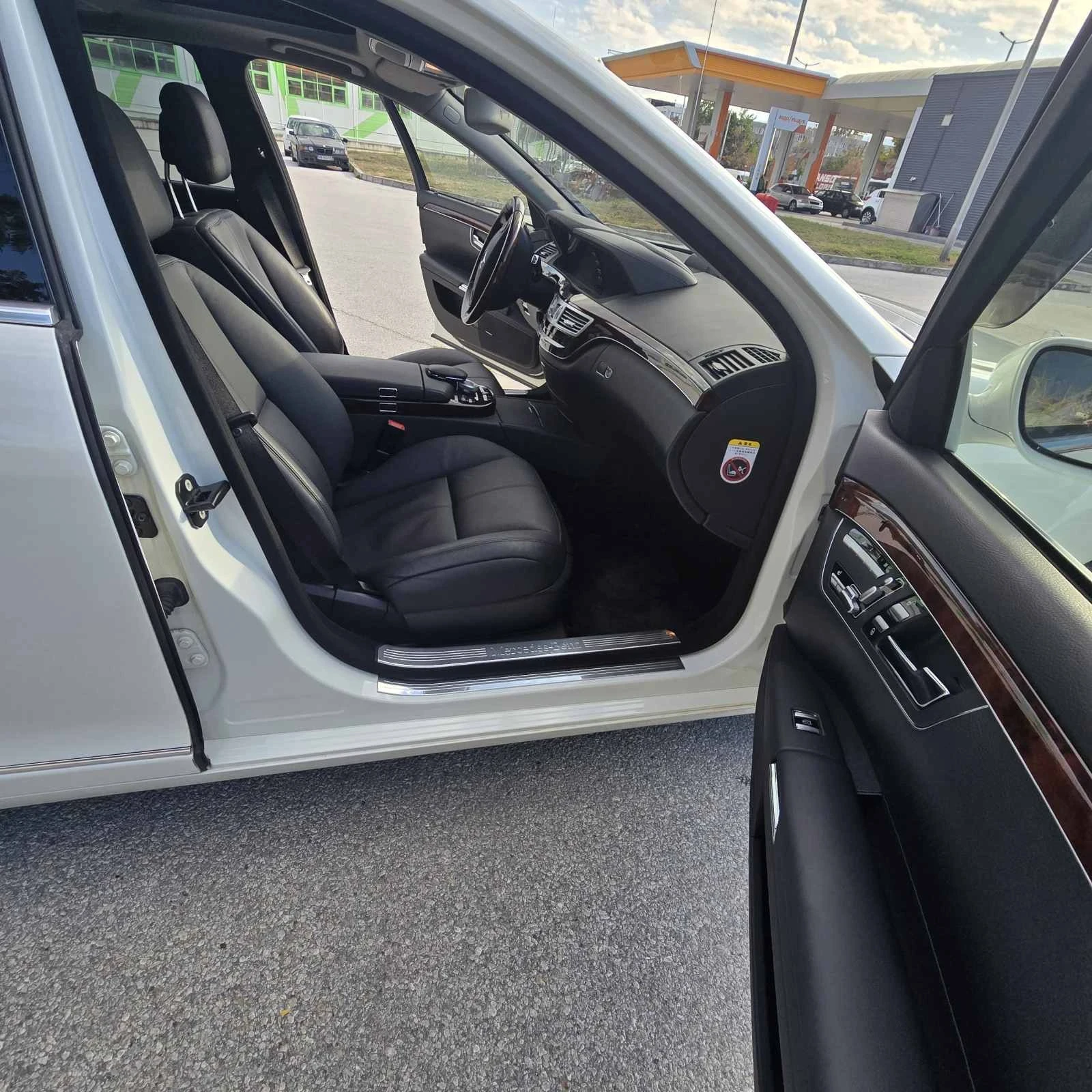 Mercedes-Benz S 500, снимка 10 - Автомобили и джипове - 55613677
