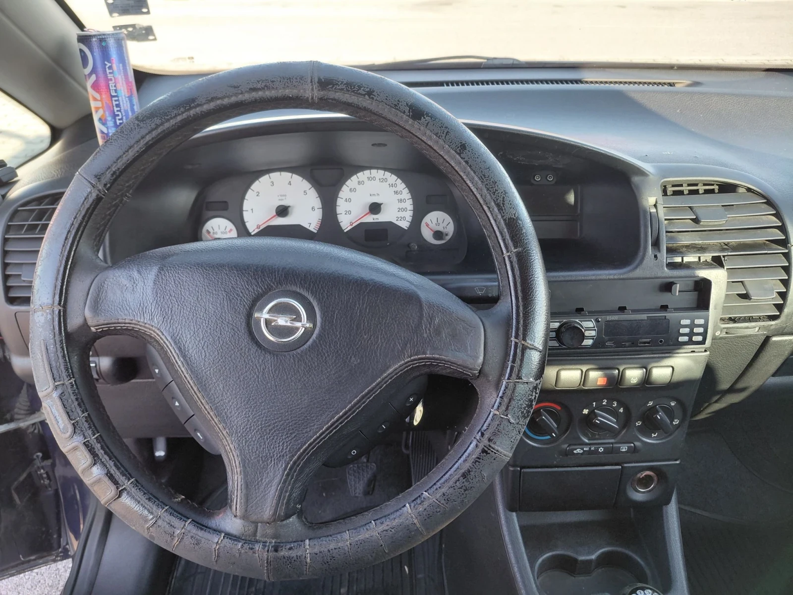 Opel Zafira, снимка 11 - Автомобили и джипове - 55948619