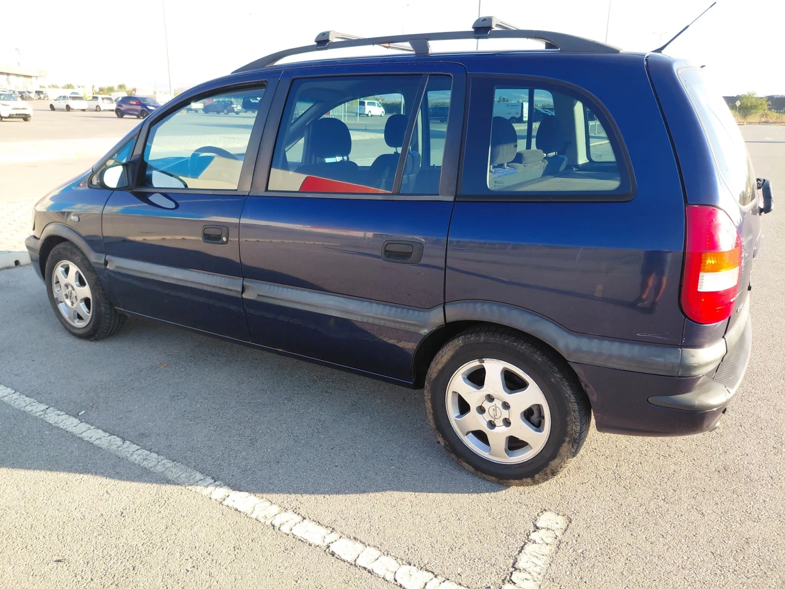 Opel Zafira, снимка 3 - Автомобили и джипове - 55948619