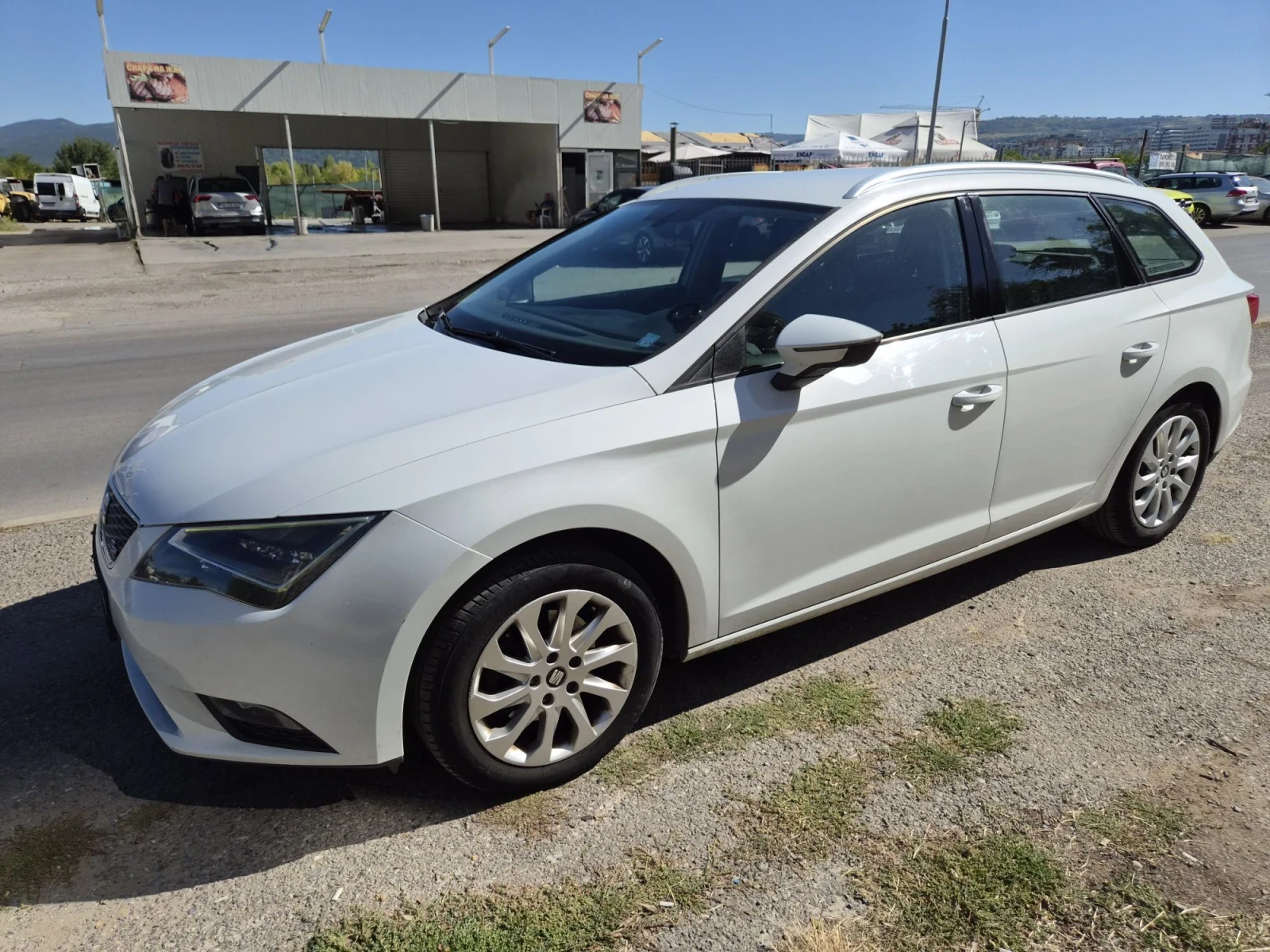 Seat Leon 2.0 tdi, снимка 3 - Автомобили и джипове - 56038561