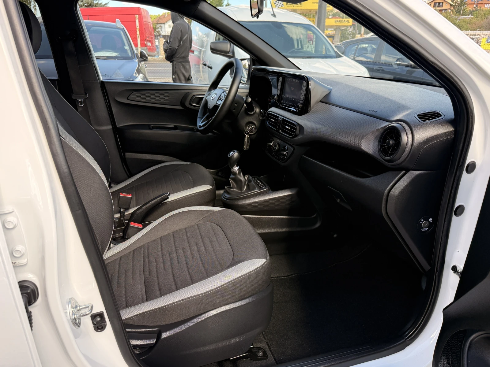 Hyundai I10 1.0i FULL;EURO6, TUV, COC, GERMANY, снимка 12 - Автомобили и джипове - 56247860