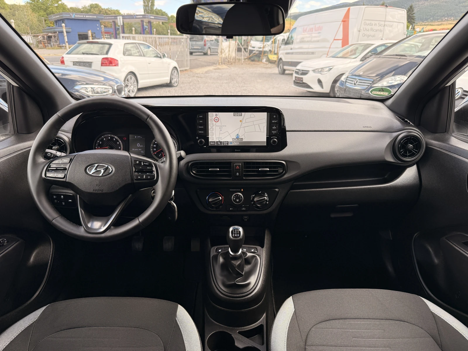 Hyundai I10 1.0i FULL;EURO6, TUV, COC, GERMANY, снимка 11 - Автомобили и джипове - 56247860