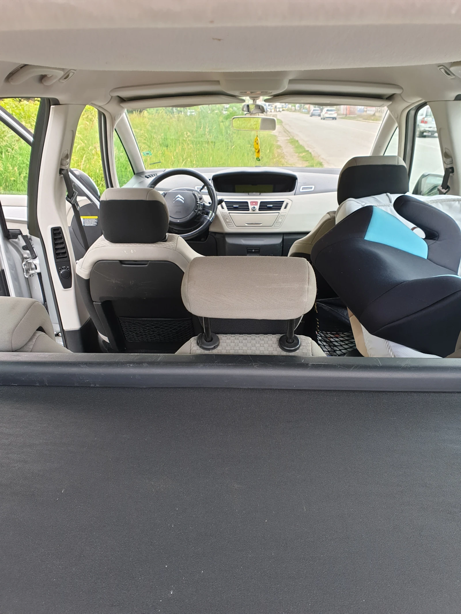 Citroen C4 Picasso, снимка 6 - Автомобили и джипове - 56530063