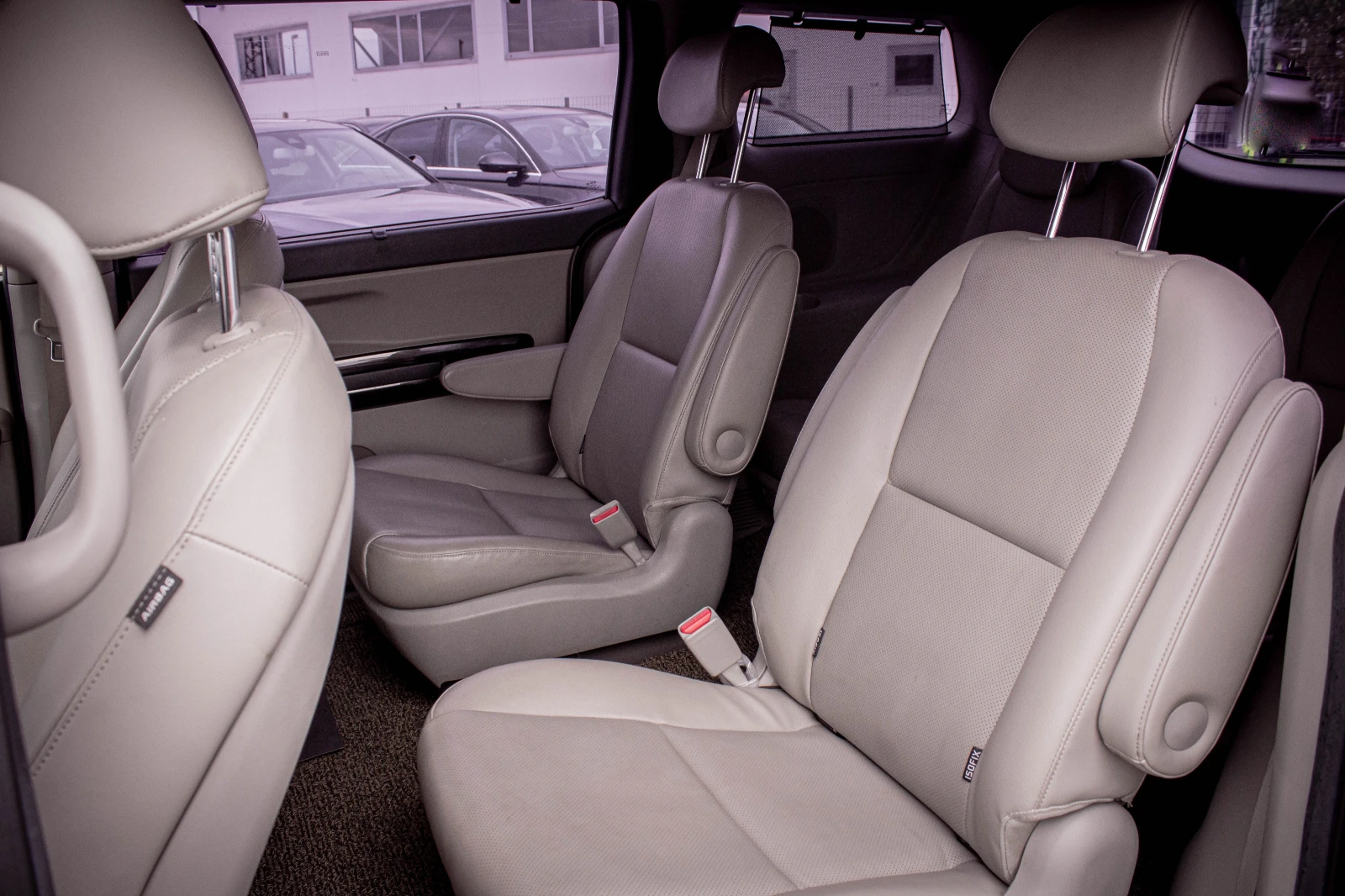 Kia Carnival 2.2CRDI-202hp-181, 817 KM!, снимка 10 - Автомобили и джипове - 56708133