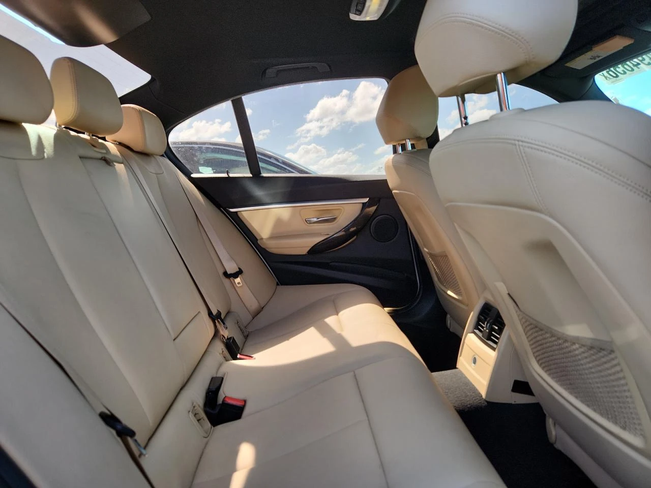 BMW 330 2.0l I, снимка 10 - Автомобили и джипове - 56746300