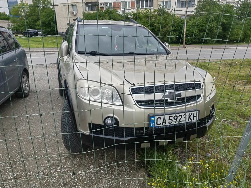 Chevrolet Captiva, снимка 9 - Автомобили и джипове - 47380196