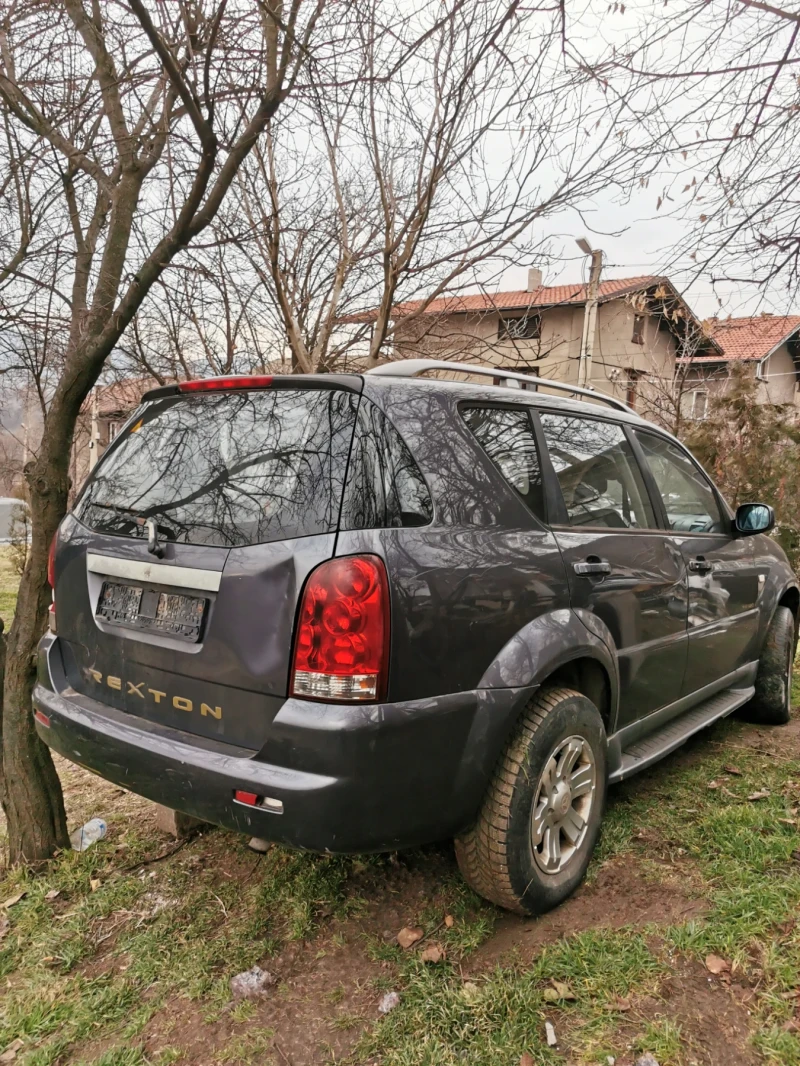 SsangYong Rexton 2.3, снимка 3 - Автомобили и джипове - 48996924