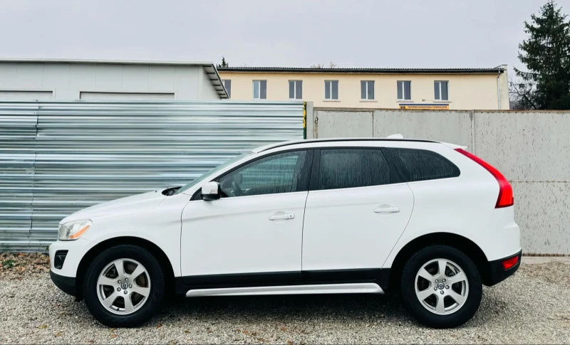 Volvo XC60 4Х4* ИТАЛИЯ , снимка 4 - Автомобили и джипове - 49175446